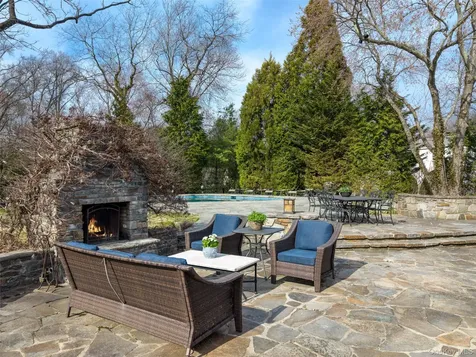 18 Tamarac Trail Harrison NY 10528
