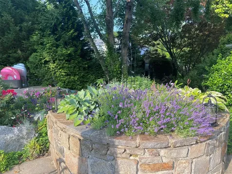 18 Tamarac Trail Harrison NY 10528
