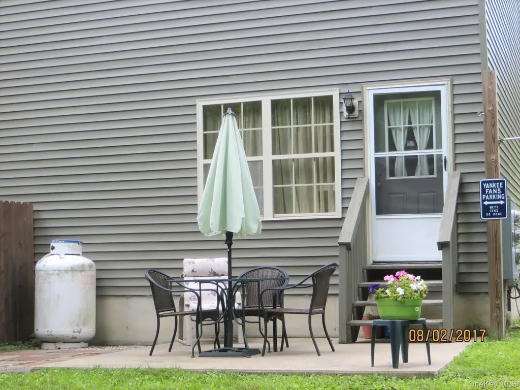 215 Rabbit Run Plattekill NY 12515