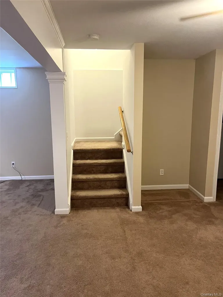 215 Rabbit Run Plattekill NY 12515