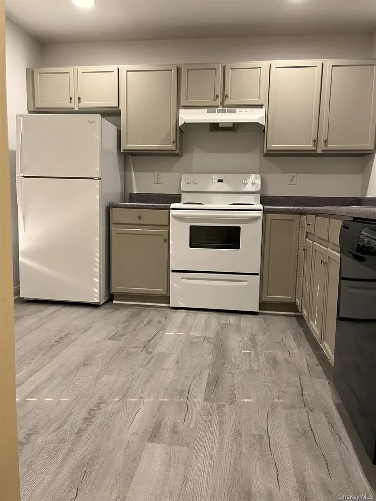 215 Rabbit Run Plattekill NY 12515