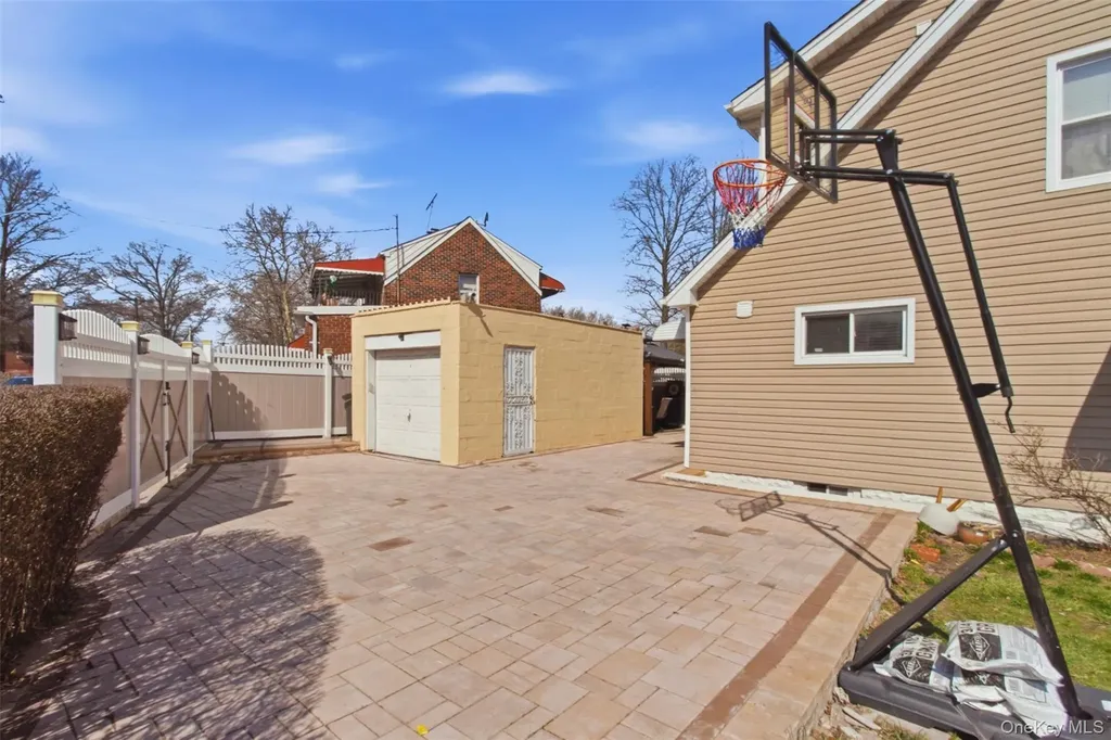620 S 9th Avenue Mount Vernon NY 10550