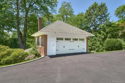 111 Prospect Drive Chappaqua NY 10514