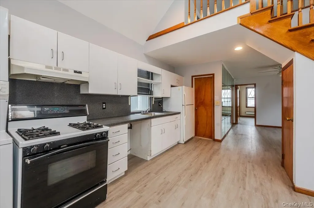 1315 Edwards Avenue Bronx NY 10461