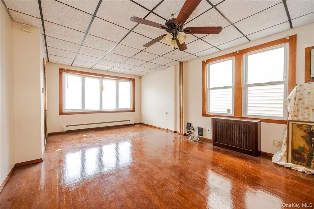 1315 Edwards Avenue Bronx NY 10461