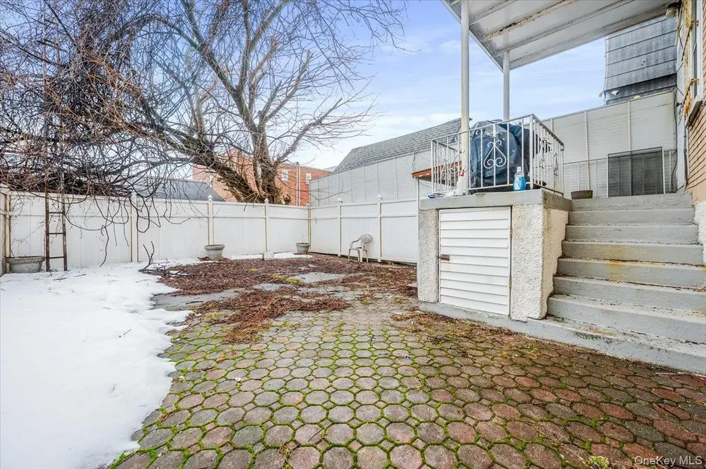 1315 Edwards Avenue Bronx NY 10461
