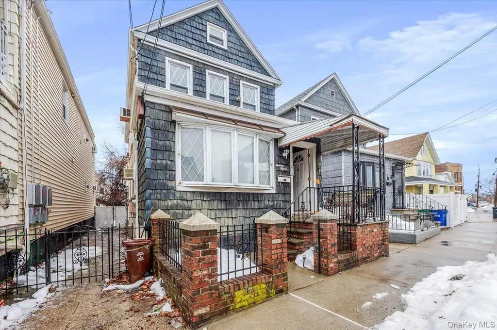 1315 Edwards Avenue Bronx NY 10461