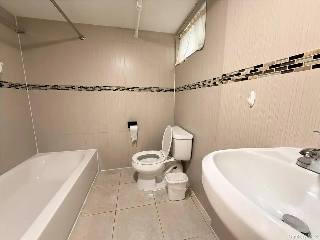 15739 20th Road Whitestone NY 11357