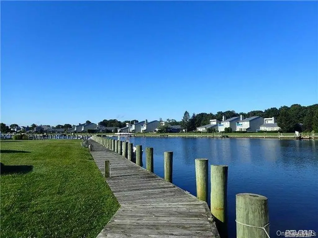 230 Fairharbor Drive Patchogue NY 11772