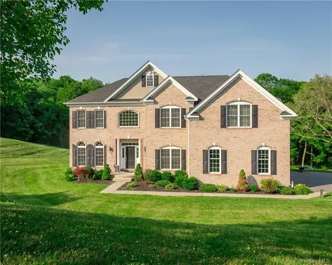 38 Melanie Lane Hopewell Junction NY 12533