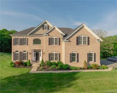 38 Melanie Lane Hopewell Junction NY 12533