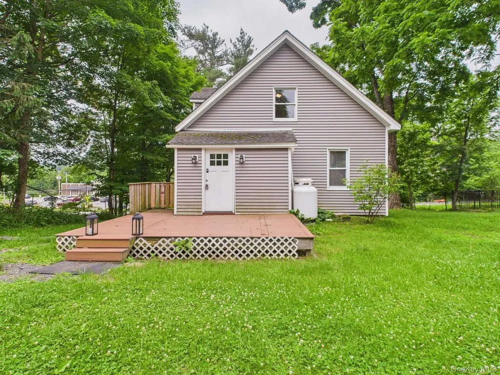 2444 State Route 52 Pine Bush NY 12566