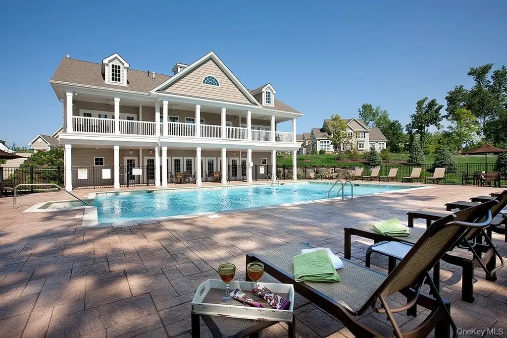 40 Evan Court Fishkill NY 12524