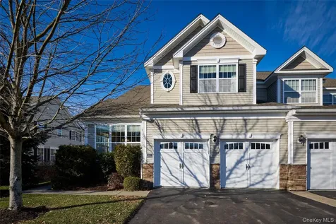 40 Evan Court Fishkill NY 12524