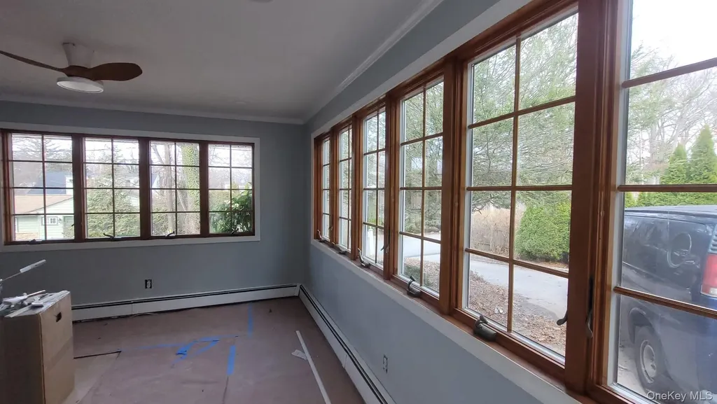 8 Dee Place Huntington Station NY 11746