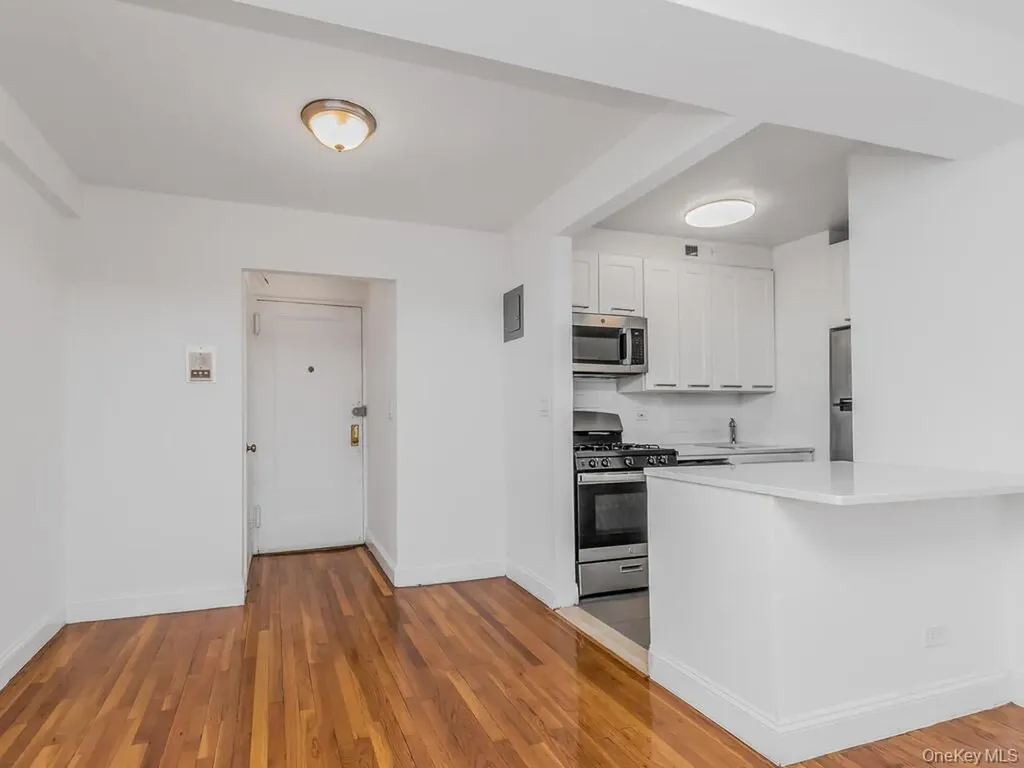 2105 Wallace Avenue Bronx NY 10462