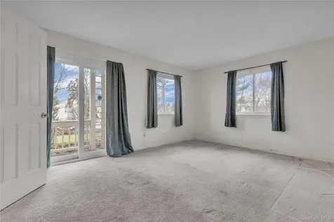 17 Bayberry Drive Peekskill NY 10566