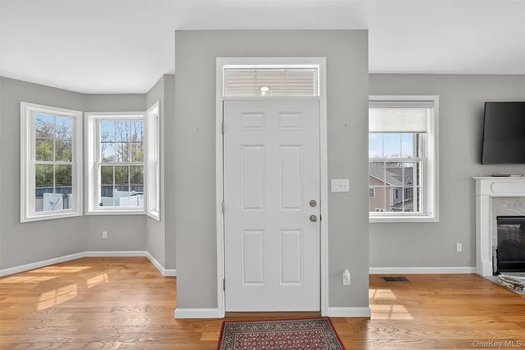 35 Pinto Road E Middletown NY 10941