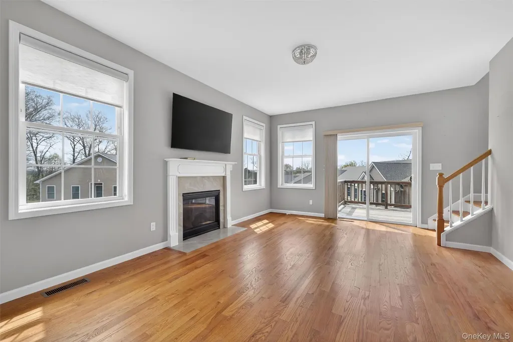 35 Pinto Road E Middletown NY 10941