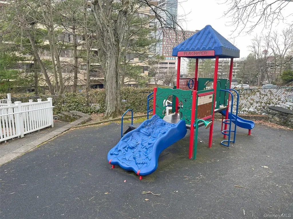 26 Hillside Terrace White Plains NY 10601
