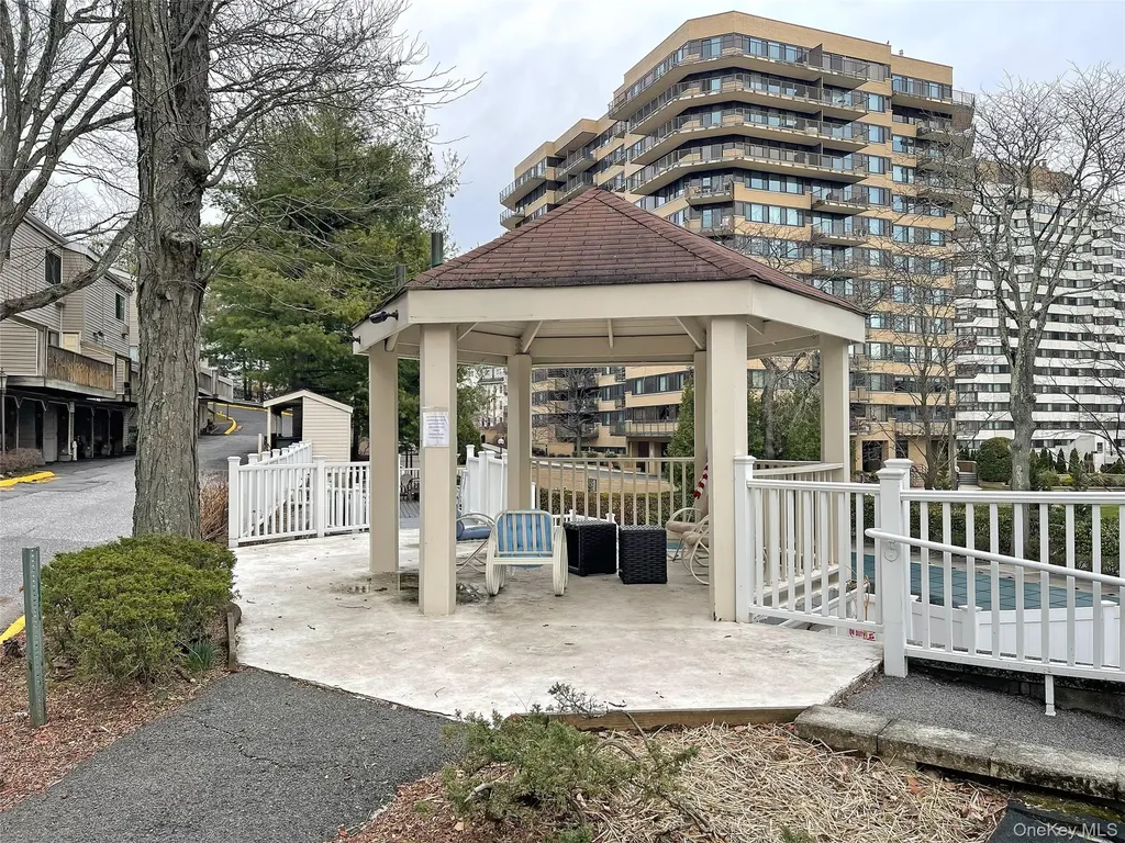 26 Hillside Terrace White Plains NY 10601