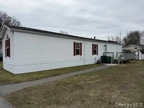 115 Winding Wood Hopewell Junction NY 12533