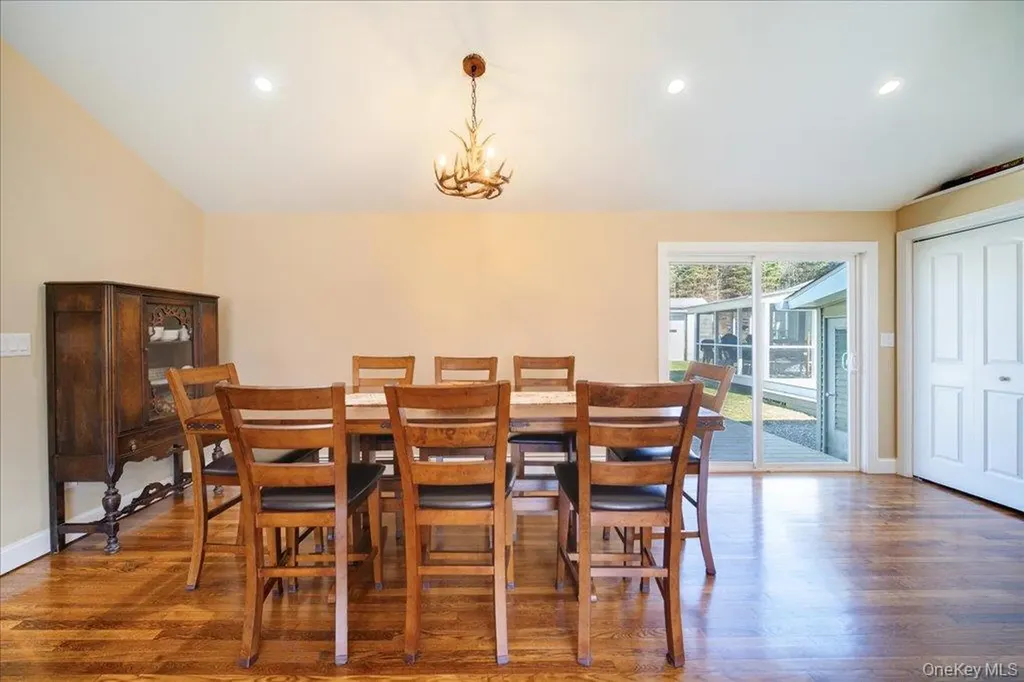 1548 State Route 32 Wallkill NY 12589