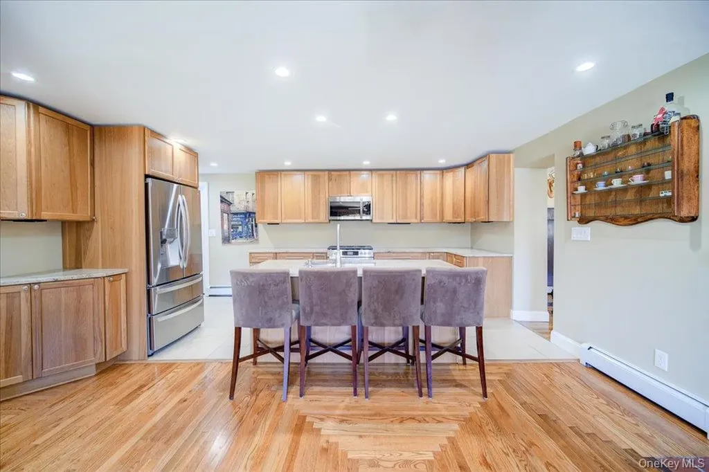 1548 State Route 32 Wallkill NY 12589