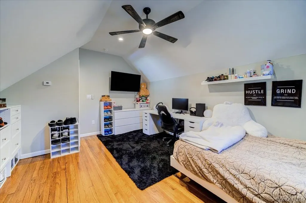 1548 State Route 32 Wallkill NY 12589