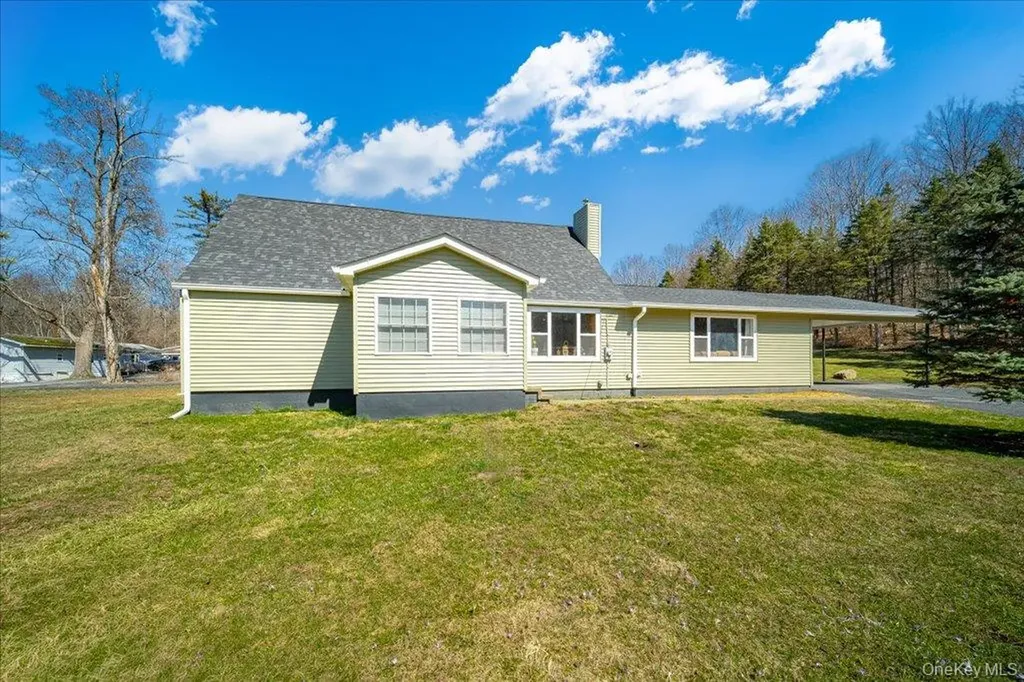 1548 State Route 32 Wallkill NY 12589