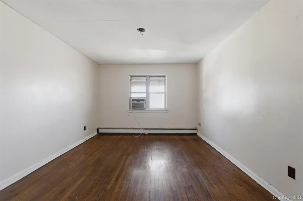 2925 Wallace Avenue Bronx NY 10467