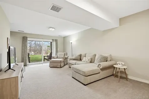 4 Tudor Circle Yorktown Heights NY 10598