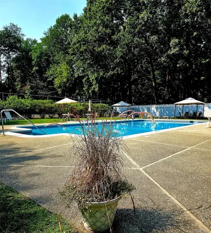 4 Tudor Circle Yorktown Heights NY 10598