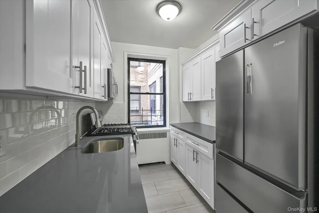 2685 Creston Street Bronx NY 10468