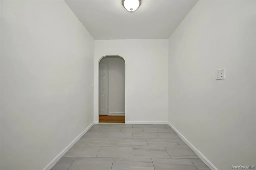 2685 Creston Street Bronx NY 10468