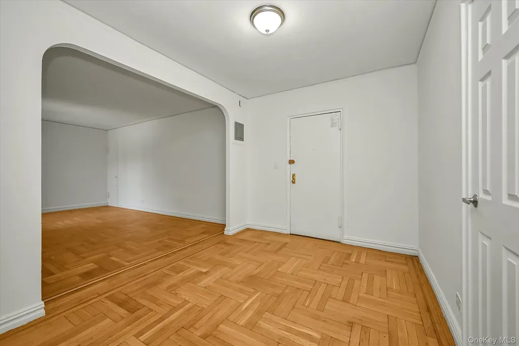 2685 Creston Street Bronx NY 10468