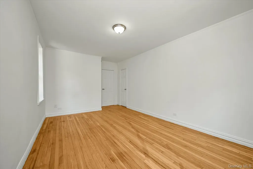 2685 Creston Street Bronx NY 10468
