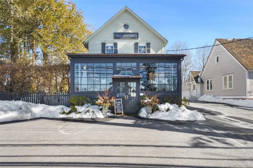 259 Westchester Avenue Pound Ridge NY 10576