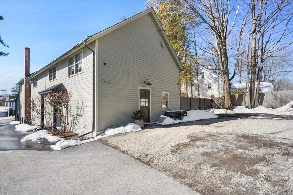 259 Westchester Avenue Pound Ridge NY 10576