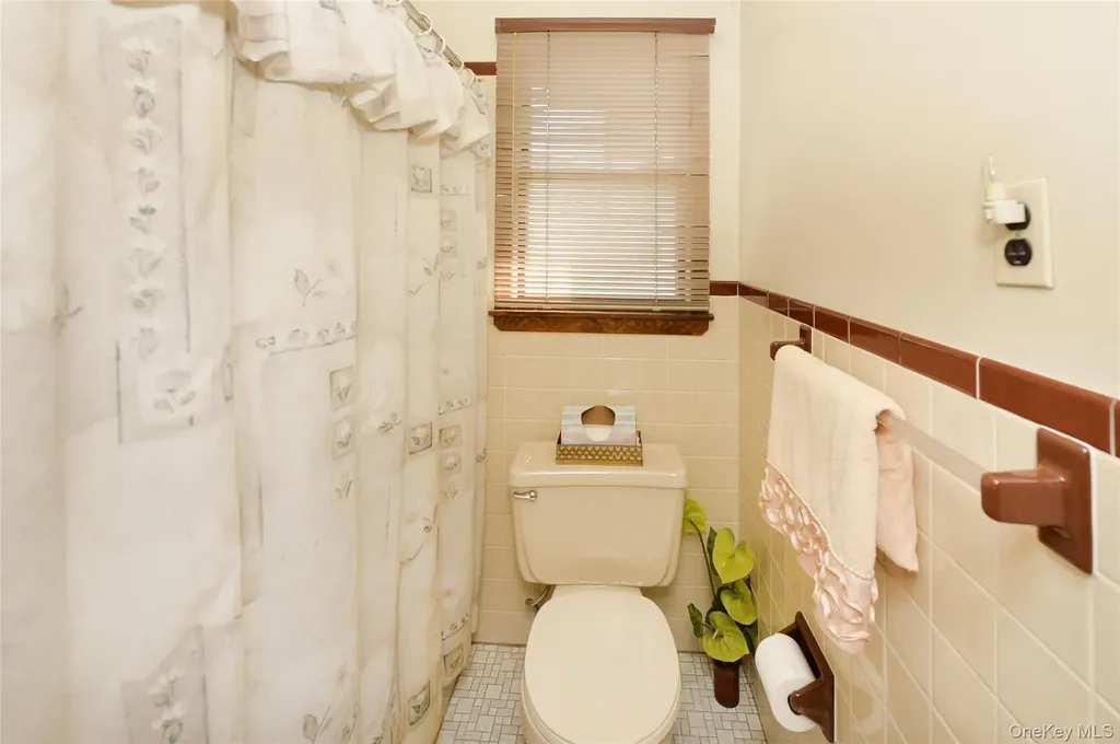 49-51 Albert Drive Monsey NY 10952
