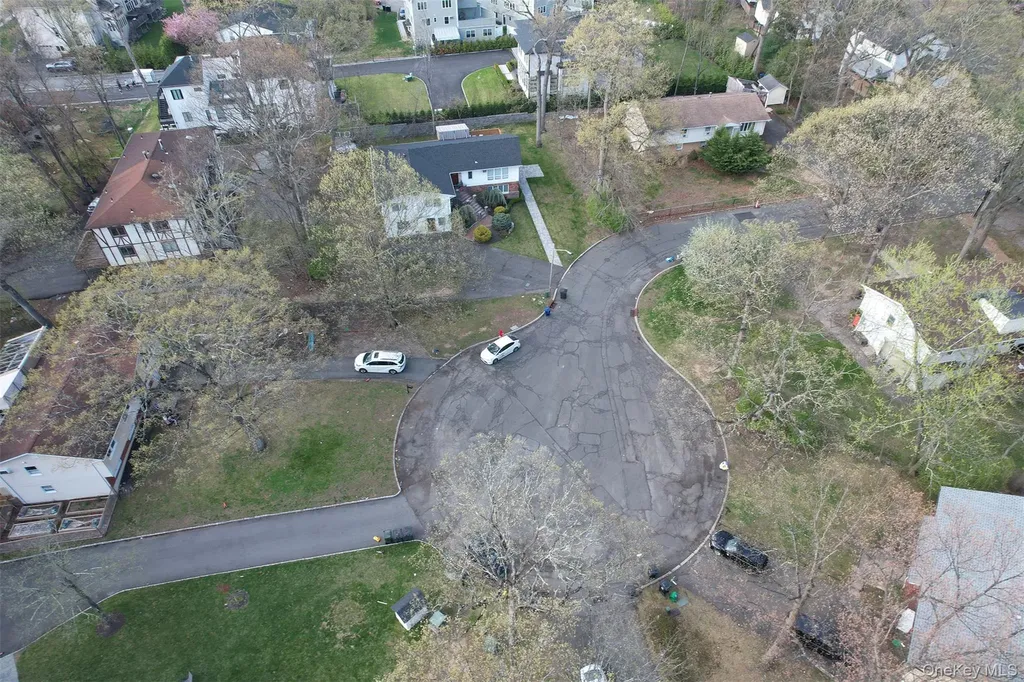 49-51 Albert Drive Monsey NY 10952