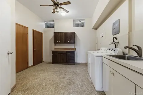 27 Allapartus Circle Ossining NY 10562