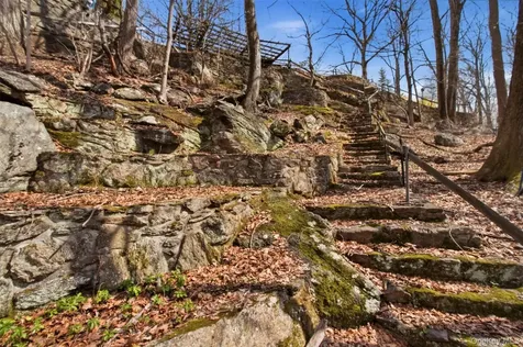 27 Allapartus Circle Ossining NY 10562