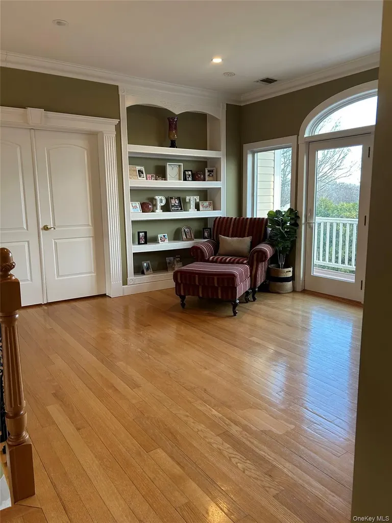 4 Vining Street Centereach NY 11720