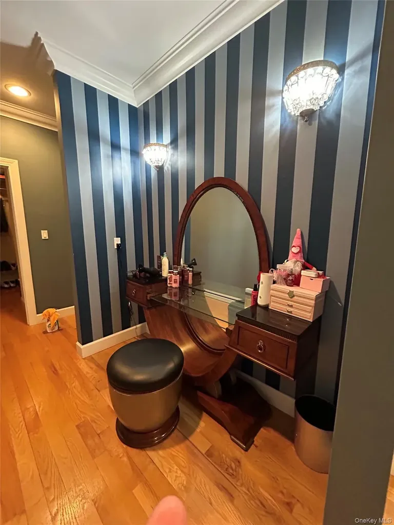 4 Vining Street Centereach NY 11720