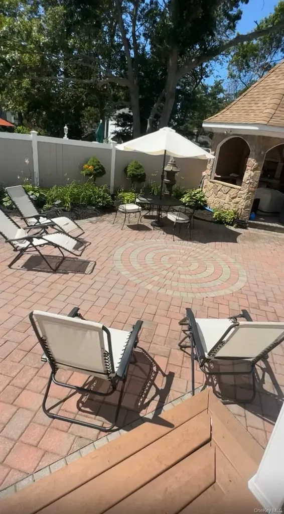 4 Vining Street Centereach NY 11720