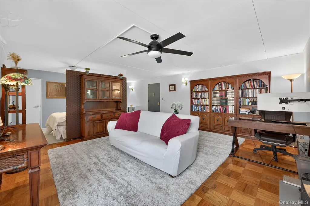 100 Clinton Avenue Mineola NY 11501