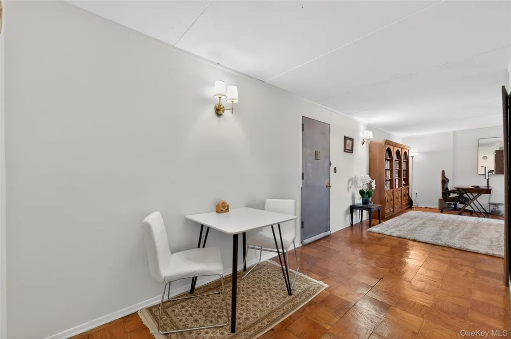 100 Clinton Avenue Mineola NY 11501