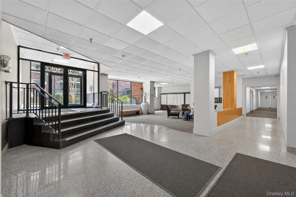100 Clinton Avenue Mineola NY 11501