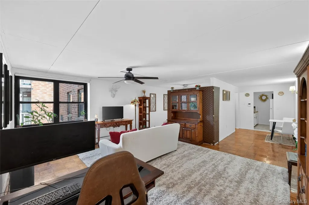 100 Clinton Avenue Mineola NY 11501